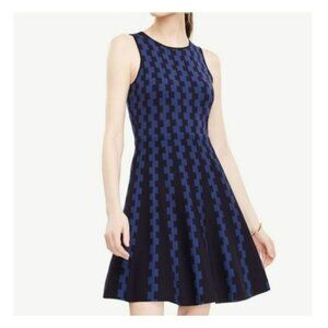 Ann Taylor Dress Fit & Flare Houndstooth Sleeveless Blue & Black Size M